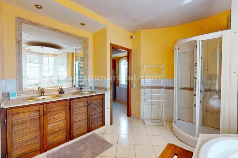 Willa w Alicante, Hiszpania 5 sypialni, 220 mkw. nr 143638 – zdjęcie 21