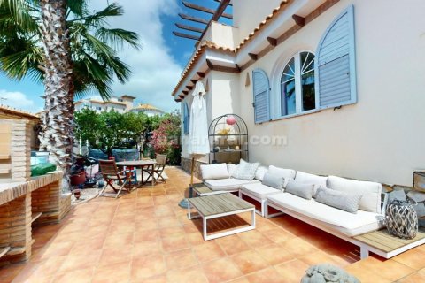 Willa w Alicante, Hiszpania 5 sypialni, 220 mkw. nr 143638 – zdjęcie 5