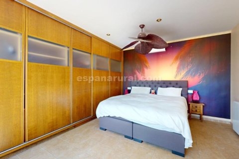 Willa w Alicante, Hiszpania 5 sypialni, 220 mkw. nr 143638 – zdjęcie 24