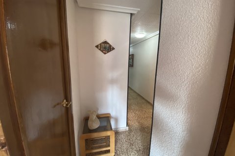 Lägenhet till salu i Santa Pola, Alicante, Spanien 3 sovrum, 99 kvm. Nr. 143641 - foto 9