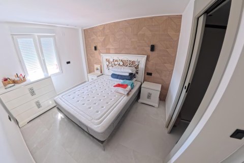 Lägenhet till salu i Pilar de la Horadada, Alicante, Spanien 3 sovrum, 94 kvm. Nr. 143642 - foto 13