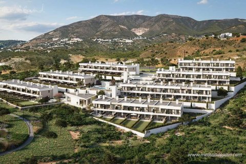 Kaupunkipientalo myytävänä Fuengirola, Malaga, Espanja, 3 makuuhuonetta, 171 m2 No. 173465 - kuva 2