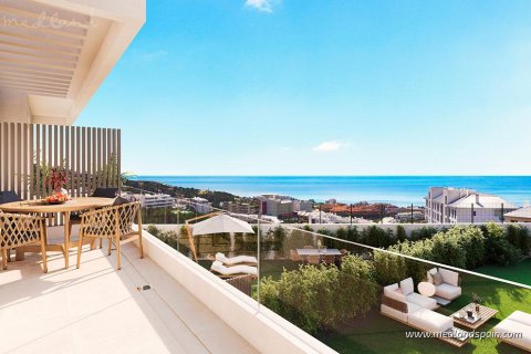 Kaupunkipientalo Fuengirola, Malaga, Espanja 3 makuuhuonetta, 171 m2 No. 173465