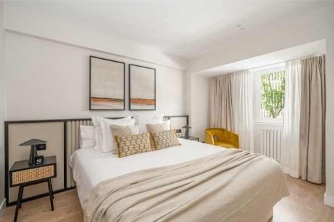 Apartment for sale in Madrid, Spain 2 bedrooms, 135 sq.m. No. 165462 - photo 6