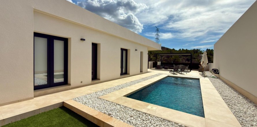 Villa in Finestrat, Alicante, Spain 3 bedrooms, 107 sq.m. No. 165463
