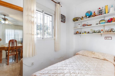 Bungalow in vendita a Torrevieja, Alicante, Spagna 4 camere da letto, 87 mq. N° 165460 - foto 15