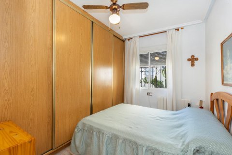 Bungalow in vendita a Torrevieja, Alicante, Spagna 4 camere da letto, 87 mq. N° 165460 - foto 23