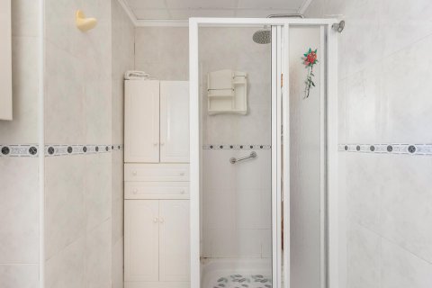 Bungalow in vendita a Torrevieja, Alicante, Spagna 4 camere da letto, 87 mq. N° 165460 - foto 22