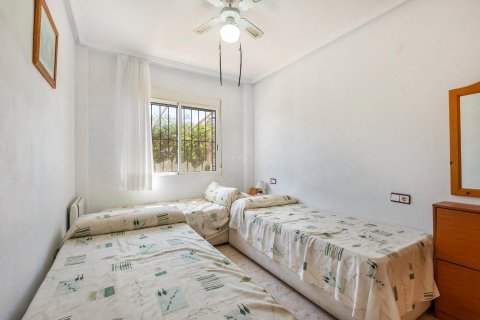 Bungalow in vendita a Torrevieja, Alicante, Spagna 4 camere da letto, 87 mq. N° 165460 - foto 19