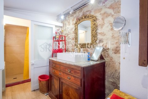 House for sale in Sant Feliu de Guixols, Girona, Spain 6 bedrooms, 190 sq.m. No. 166419 - photo 23