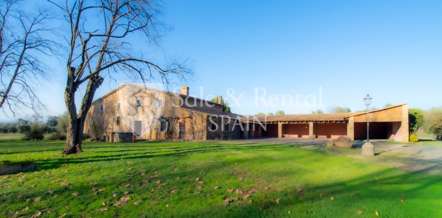 Māja Llagostera, Girona, Spānijā 6 istabas, 470 m2 Nr. 166424