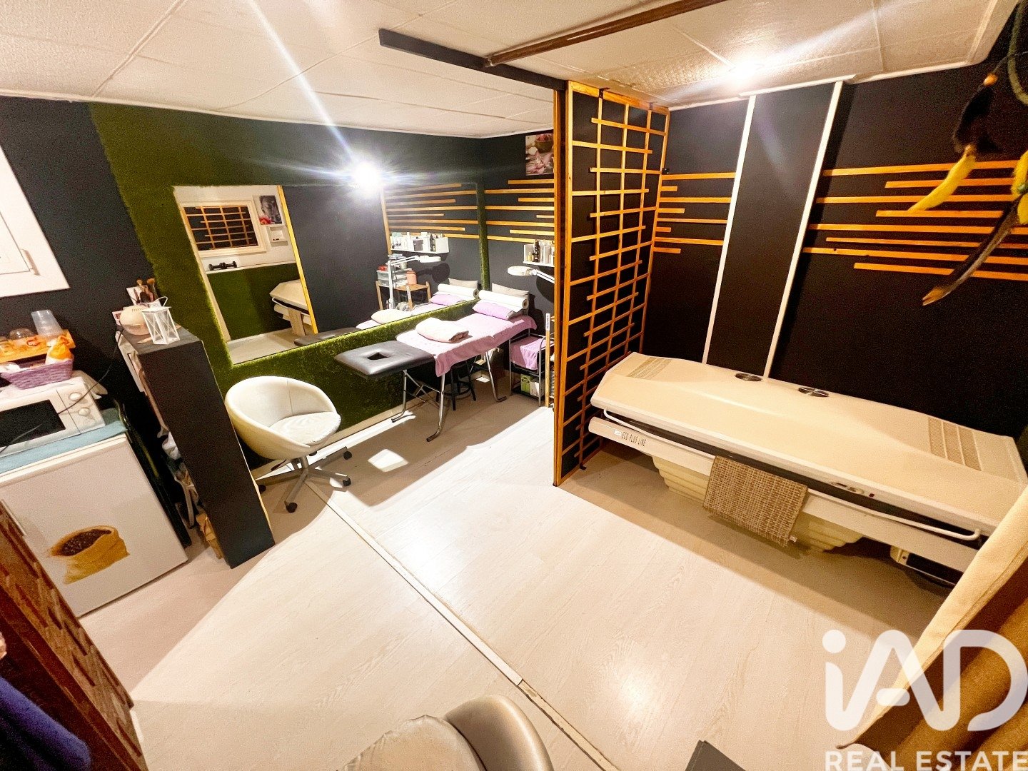Proprietà commerciale a Vallirana, Barcelona, Spagna 4 camere da letto, 84 mq. N° 185362