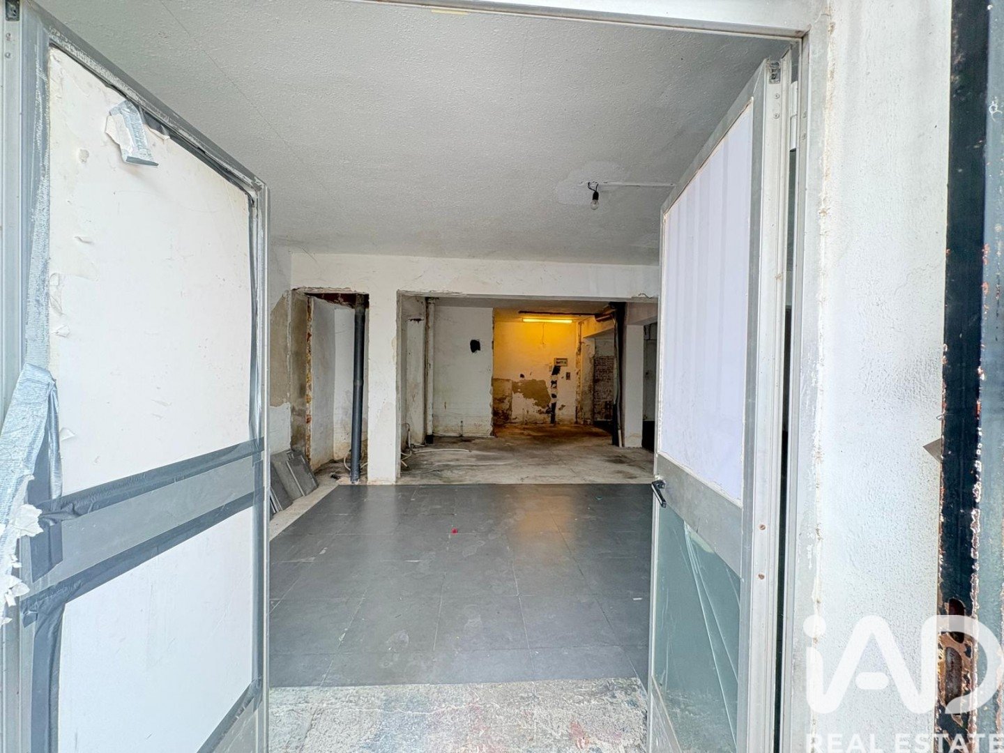 Liikekiinteistö Javea, Alicante, Espanja 84 m2 No. 185360