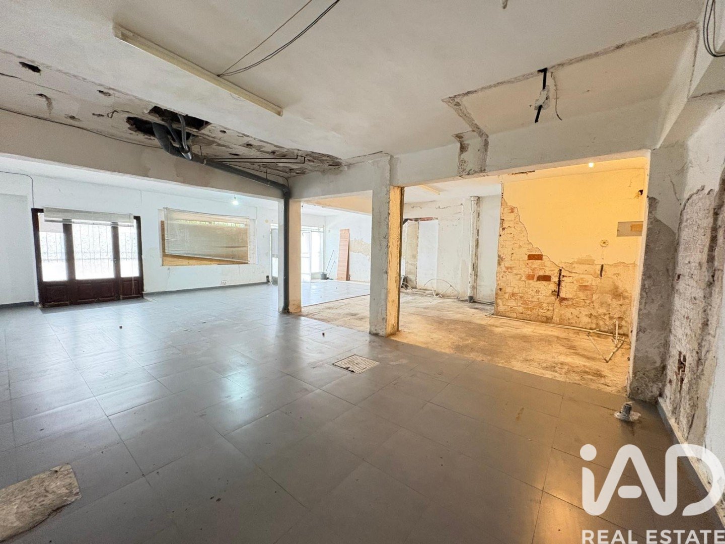 Liikekiinteistö Javea, Alicante, Espanja 84 m2 No. 185360
