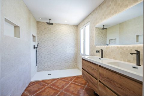 Villa à vendre à Cala En Blanes, Menorca, Espagne, 5 chambres, 400 m2 No. 164695 - photo 8