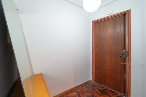 Dzīvoklis pārdošanā Madrid, Spānijā 1 istaba, 68 m2 Nr. 108312 - attēls 27