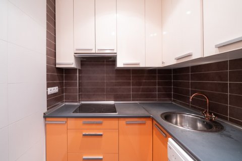 Dzīvoklis pārdošanā Madrid, Spānijā 1 istaba, 68 m2 Nr. 108312 - attēls 24