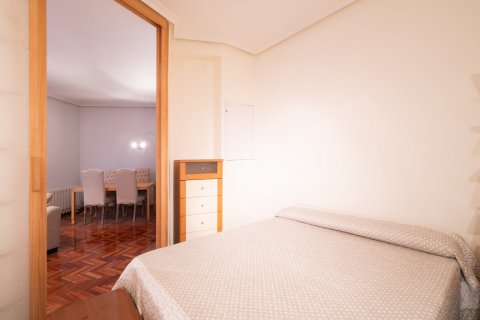 Dzīvoklis pārdošanā Madrid, Spānijā 1 istaba, 68 m2 Nr. 108312 - attēls 19