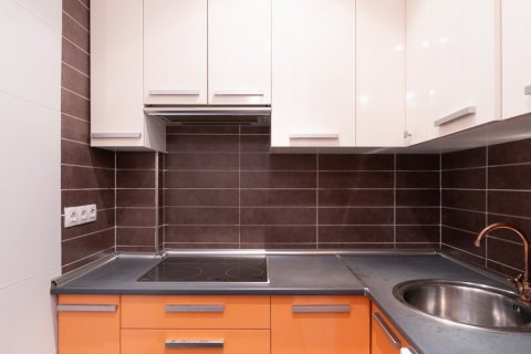 Dzīvoklis pārdošanā Madrid, Spānijā 1 istaba, 68 m2 Nr. 108312 - attēls 26