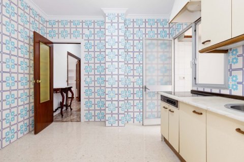 Wohnung zum Verkauf Jerez de la Frontera, Cadiz, Spanien 5 Schlafzimmer, 188 m2 Nr. 108318 - Foto 17