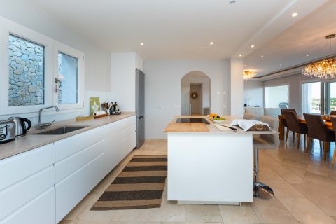 Villa for sale Santa Ponsa, Mallorca, Spain 4 bedrooms, 373 sq.m. No. 113788 - photo 9