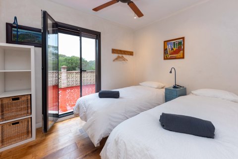 Villa for sale Cala Llombards, Mallorca, Spain 4 bedrooms, 259 sq.m. No. 113783 - photo 14