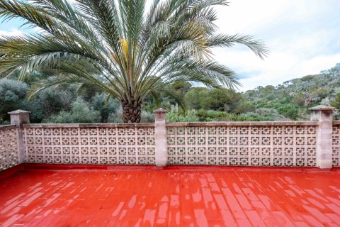 Villa for sale Cala Llombards, Mallorca, Spain 4 bedrooms, 259 sq.m. No. 113783 - photo 18