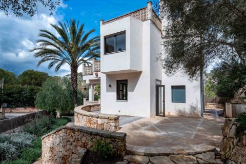 Villa for sale Cala Llombards, Mallorca, Spain 4 bedrooms, 259 sq.m. No. 113783 - photo 22