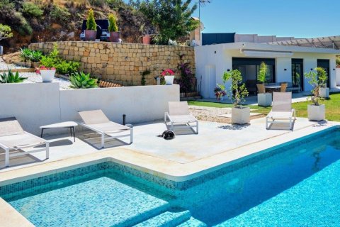 Villa en venta en Ojén, Málaga, España 2 dormitorios, 109.67 m2 No. 166189 - foto 3