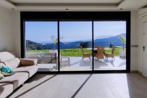 Villa en venta en Ojén, Málaga, España 2 dormitorios, 109.67 m2 No. 166189 - foto 5