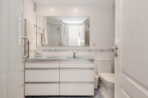 Apartment for sale in Marbella, Malaga, Spain 3 bedrooms, 128 sq.m. No. 166187 - photo 21