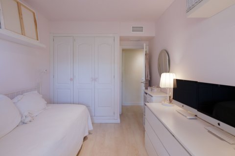 Apartment for sale in Marbella, Malaga, Spain 3 bedrooms, 128 sq.m. No. 166187 - photo 24