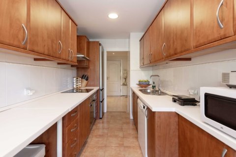 Apartment for sale in Marbella, Malaga, Spain 3 bedrooms, 128 sq.m. No. 166187 - photo 19