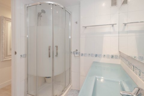 Apartment for sale in Marbella, Malaga, Spain 3 bedrooms, 128 sq.m. No. 166187 - photo 22