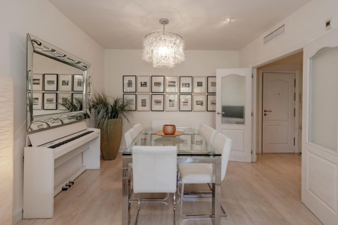 Apartment for sale in Marbella, Malaga, Spain 3 bedrooms, 128 sq.m. No. 166187 - photo 15