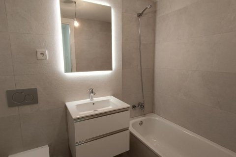 Apartment à louer à Madrid, Espagne, 4 chambres, 200 m2 No. 166188 - photo 14