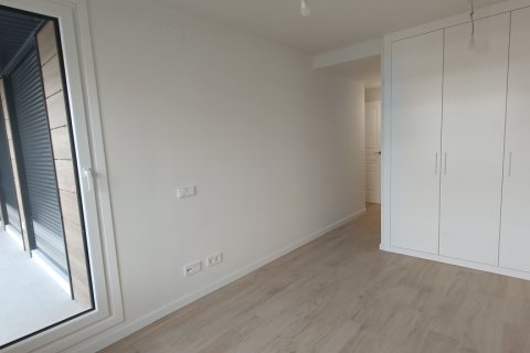 Apartment à louer à Madrid, Espagne, 4 chambres, 200 m2 No. 166188 - photo 16