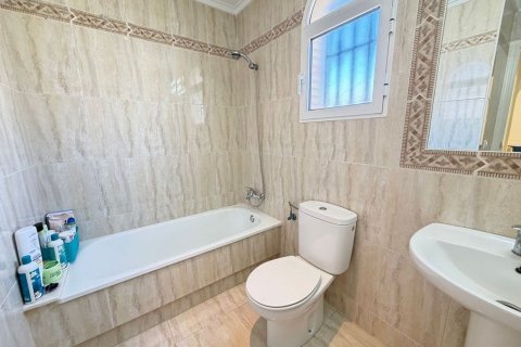 Lägenhet till salu i Los Dolses, Alicante, Spanien 2 sovrum, 80 kvm. Nr. 181145 - foto 11