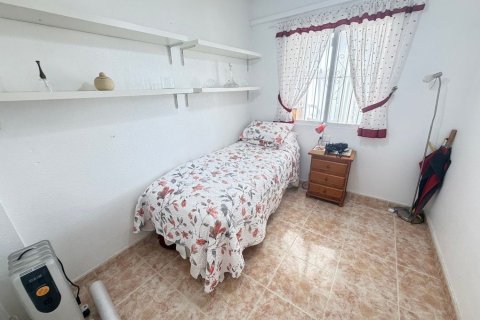 Apartment for sale in La Regia, Alicante, Spain 3 bedrooms, 75 sq.m. No. 181146 - photo 17