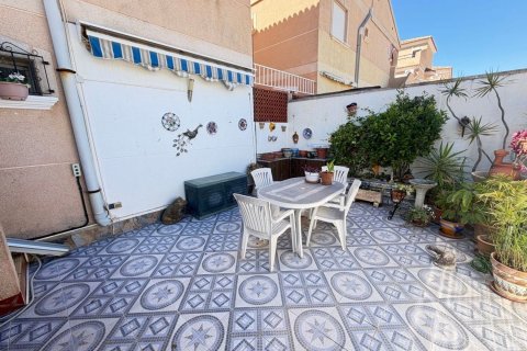 Apartment for sale in La Regia, Alicante, Spain 3 bedrooms, 75 sq.m. No. 181146 - photo 24