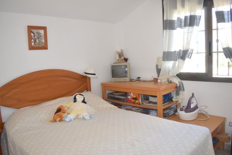 Продажа виллы в Аликанте, Испания 3 спальни, 100м2 №196447 - фото 22