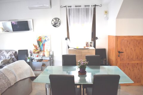 Продажа виллы в Аликанте, Испания 3 спальни, 100м2 №196447 - фото 10