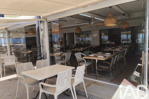 Lokal usługowy w El Vendrell, Tarragona, Hiszpania 57 mkw. nr 192222 – zdjęcie 15