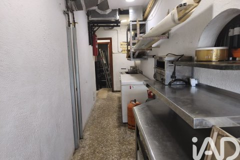 Lokal usługowy w El Vendrell, Tarragona, Hiszpania 57 mkw. nr 192222 – zdjęcie 29