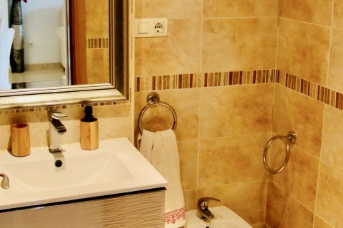 Huoneisto myytävänä Oropesa del Mar, Castellon, Espanja, 2 makuuhuonetta, 61 m2 No. 192223 - kuva 15
