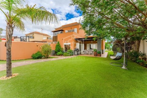 Villa till salu Adeje, Tenerife, Spanien 4 sovrum, 307 kvm. Nr. 139102 - foto 6