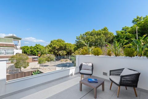 Villa till salu Pilar de la Horadada, Alicante, Spanien 3 sovrum, 264 kvm. Nr. 139097 - foto 13