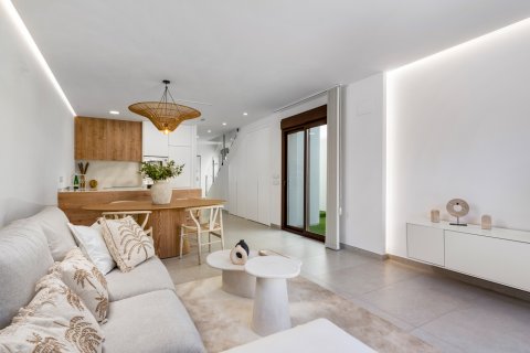 Villa till salu Pilar de la Horadada, Alicante, Spanien 3 sovrum, 264 kvm. Nr. 139097 - foto 25