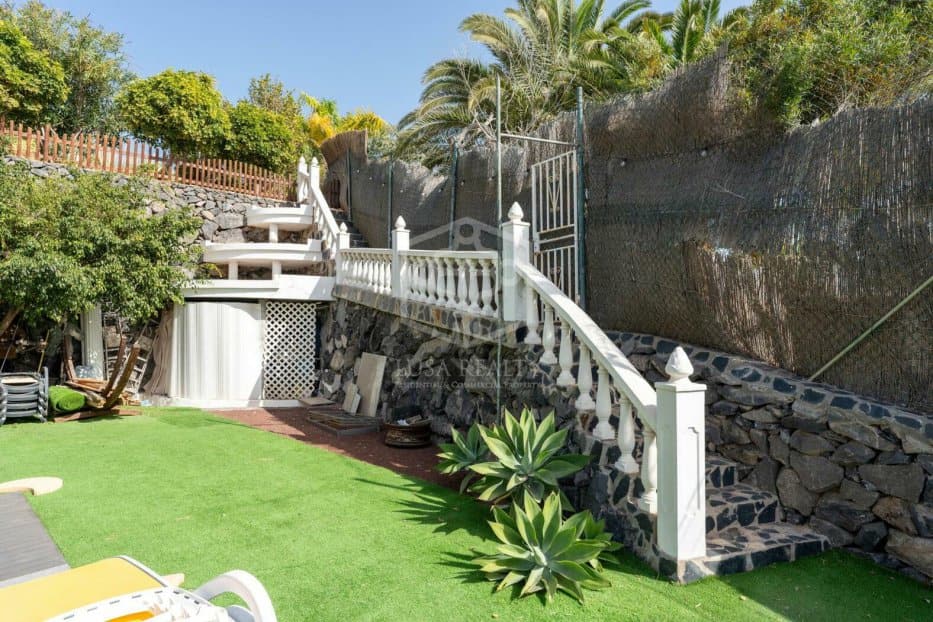 Villa en Adeje, Tenerife, España 11 dormitorios, 769 m2 No. 139101