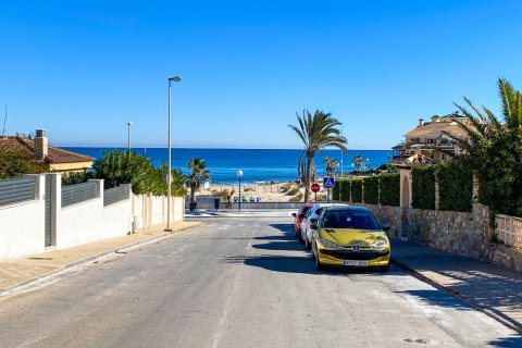 Villa pārdošanā La Zenia, Alicante, Spānijā 4 istabas, 307 m2 Nr. 144812 - attēls 7